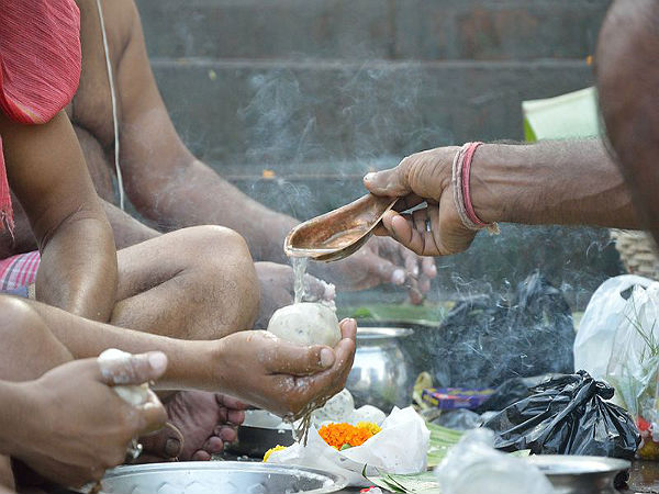 तर्पण विधि