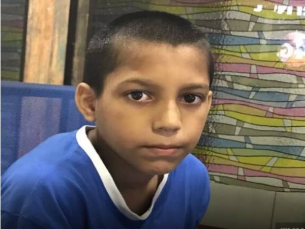 कमल को एक दूसरी महिला को ना बचा पाने का दुख कमल को एक दूसरी महिला को ना बचा पाने का दुख