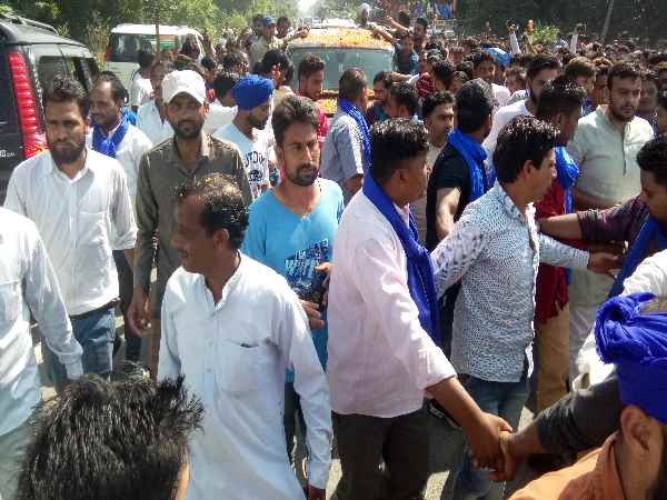 भीम आर्मी नहीं लड़ेगी चुनाव भीम आर्मी नहीं लड़ेगी चुनाव