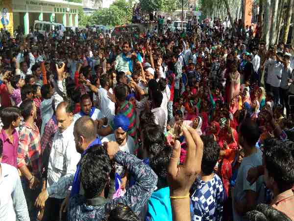 सरकार ने की शरीयत के साथ छेड़छाड़ सरकार ने की शरीयत के साथ छेड़छाड़