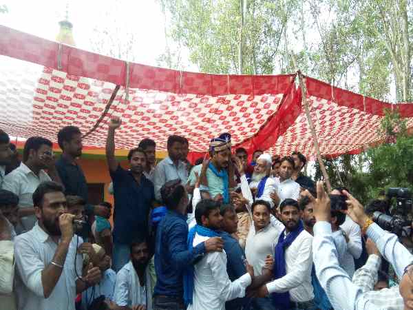 200 में से 180 दलित एनकाउंटर 200 में से 180 दलित एनकाउंटर