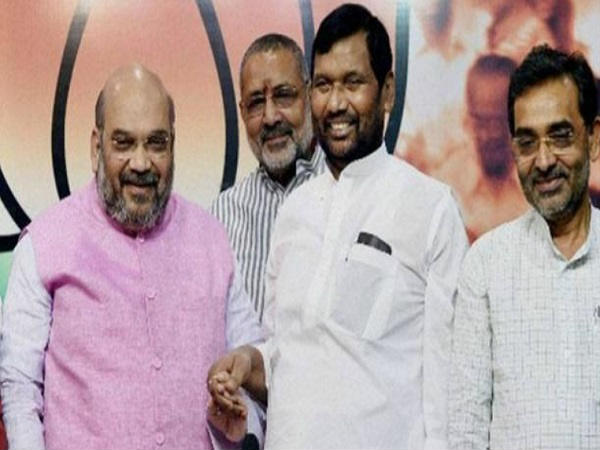 किसे मिलेगी कितनी सीटें किसे मिलेगी कितनी सीटें