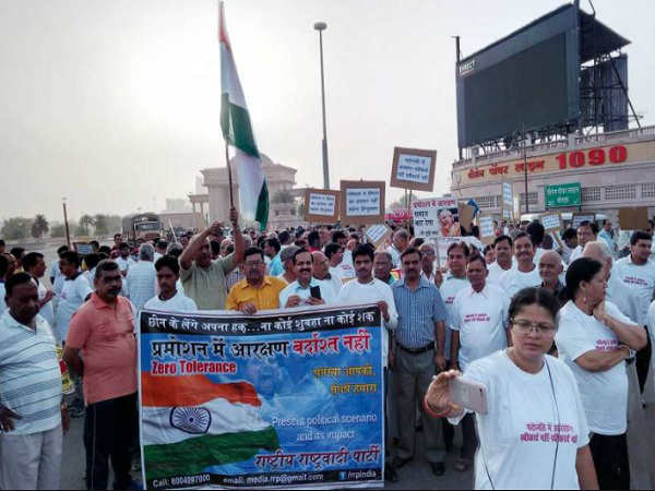 संभल कर चलेंगी मायावती