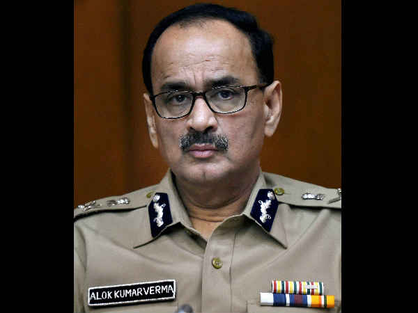 सीवीसी कई इसी रिपोर्ट के आधार पर वर्मा को हटाया गया सीवीसी कई इसी रिपोर्ट के आधार पर वर्मा को हटाया गया