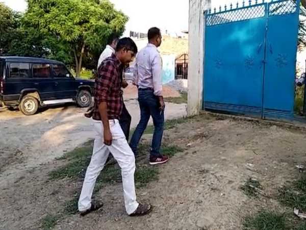 kanpur ATS and asam police team reached to kamruzzma room for inspection