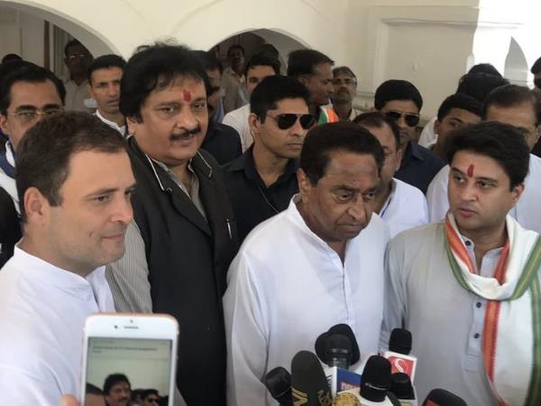 पुष्पराज सिंह रीवा से पूर्व विधायक रह चुके हैं