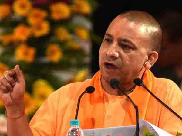 लैपटॉप पर शुरू सियासत लैपटॉप पर शुरू सियासत