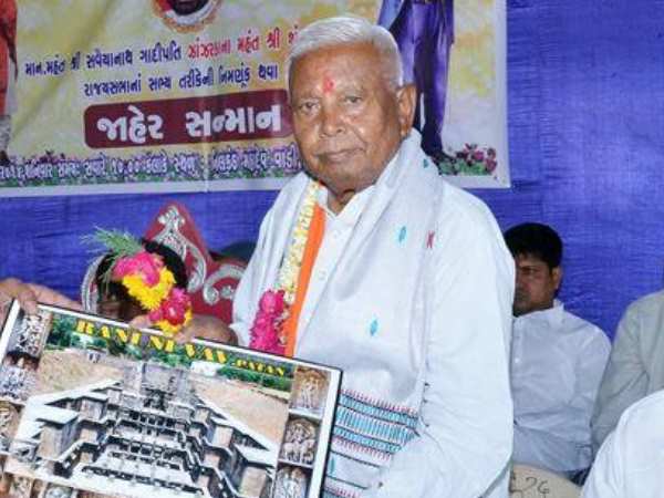 कद्दावर नेता हैं वाघेला कद्दावर नेता हैं वाघेला