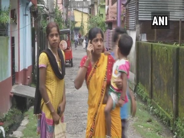 Earthquake tremors felt in parts of Bihar and West Bengal Earthquake tremors felt in parts of Bihar and West Bengal