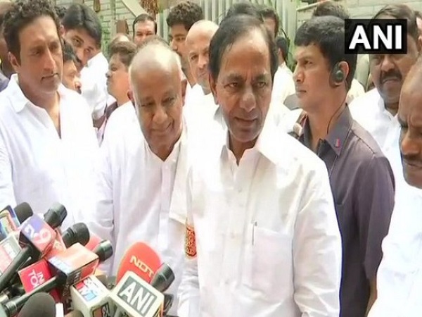 telangana cabinet passes resolution to dissolve assembly, governor approves telangana cabinet passes resolution to dissolve assembly, governor approves