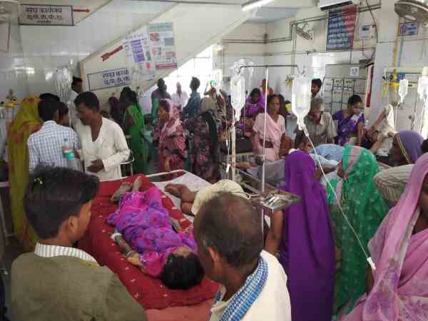 now doctors and staff are suffering from fever in shahjahanpur