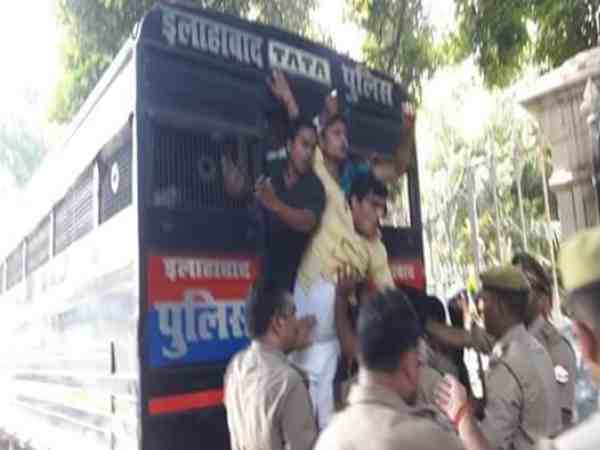 चुनावी माहौल गर्म 