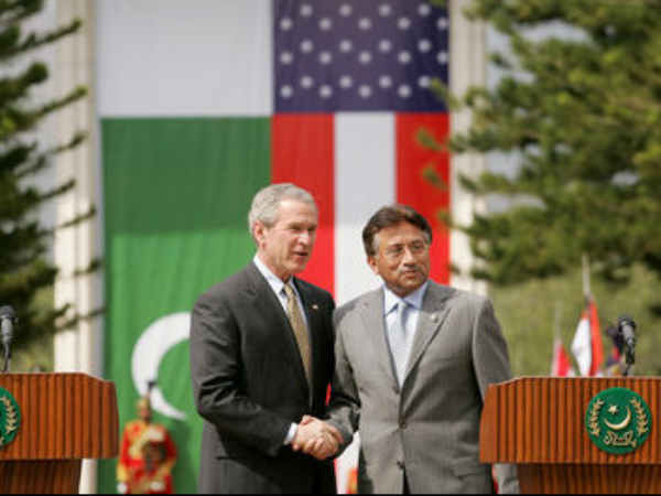 बुश बोले पाकिस्तान आतंकियों पर सख्त नहीं हो सकता बुश बोले पाकिस्तान आतंकियों पर सख्त नहीं हो सकता