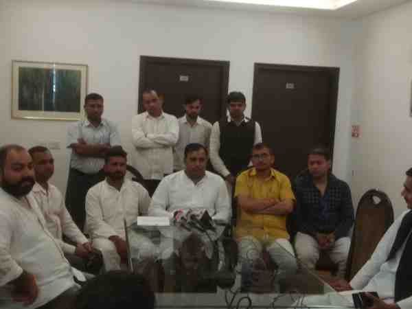 uttar pradesh navnirman sena declared its candidate for upcoming loksabha election
