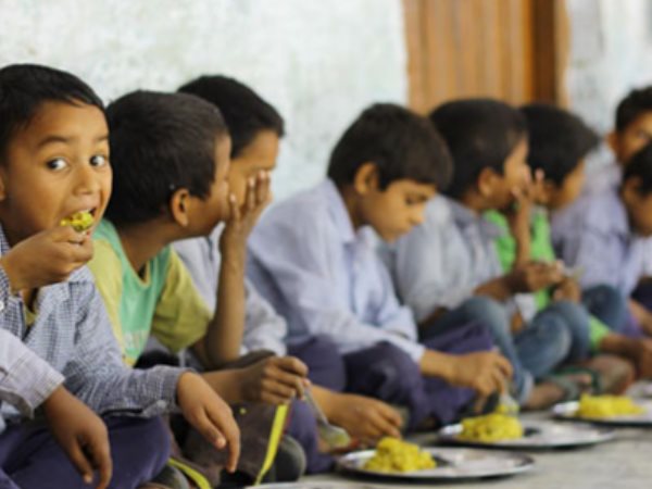 Help Children By Contributing To Annamrita