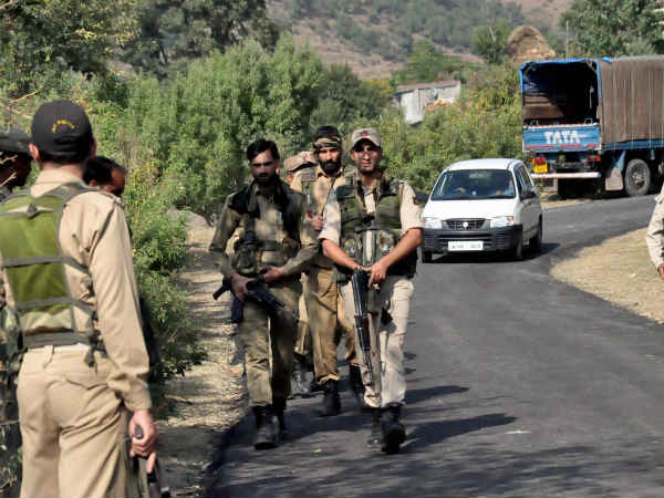 3 एसपीओ की हत्या के बाद बढ़ा तनाव