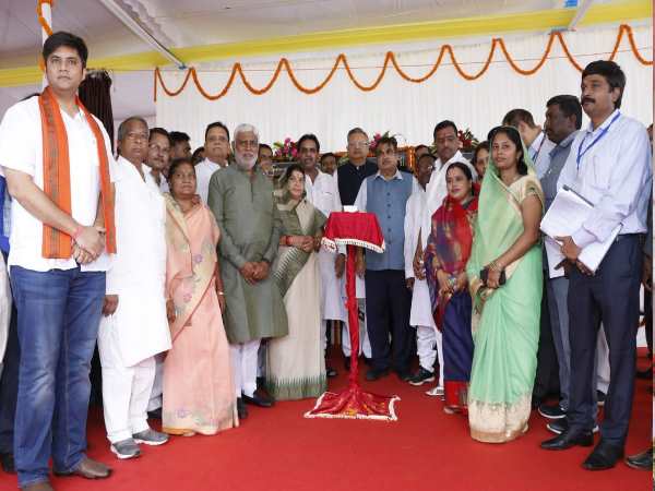 हम वादे करते ही नहीं निभाते भी हैं- गडकरी