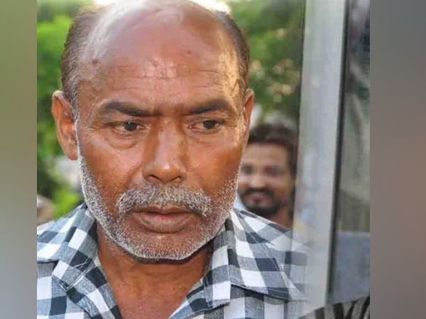 क्या बताया मकान मालिक ने