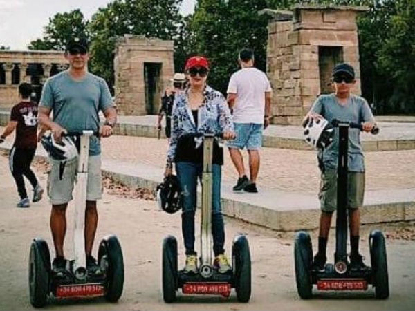 माधुरी ने शेयर की परिवार की तस्वीरें माधुरी ने शेयर की परिवार की तस्वीरें