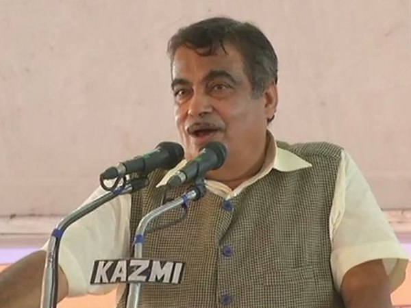 बागपत में बोले नितिन गडकरी