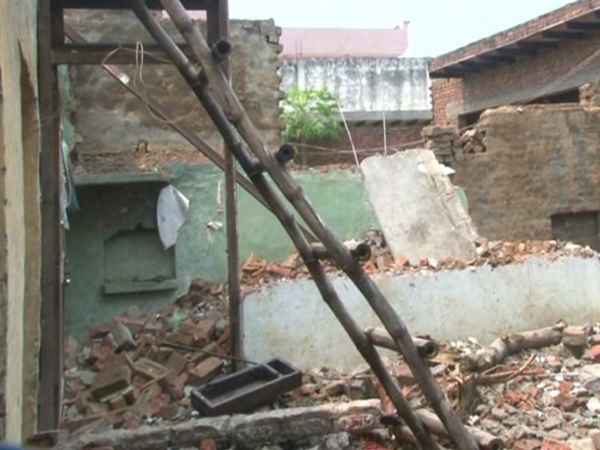 भतीजे को बेची घर का हिस्सा