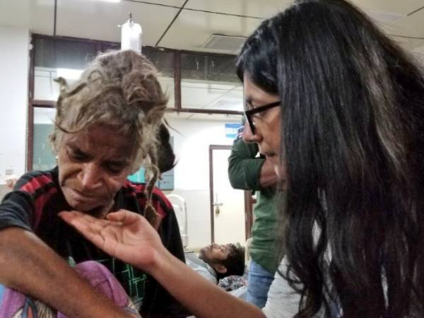 महिला आयोग को हेल्पलाइन पर मिली थी सूचना महिला आयोग को हेल्पलाइन पर मिली थी सूचना