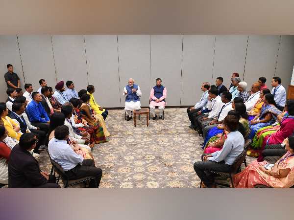 पीएम मोदी ने प्रोत्साहित कर दी बधाइयां पीएम मोदी ने प्रोत्साहित कर दी बधाइयां