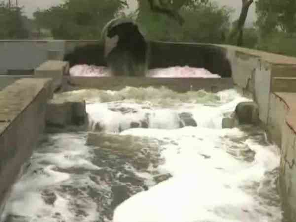 Yogi government decision will make three lakh people unemployed