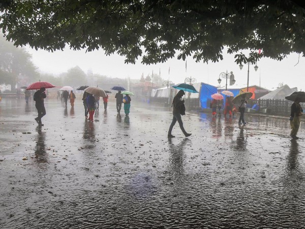 हिमाचल में भी बिगड़े हालात