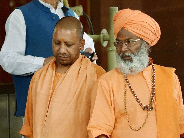 भगवान राहुल गांधी को सद्बुद्धि दे 