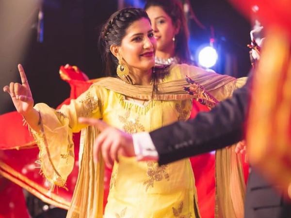 'भांगड़ा तो बनता है... क्यों दोस्तों?'