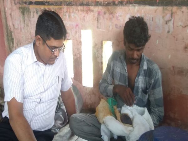 जिलाधिकारी ने मौके पर पहुंचकर मामले को संभाला