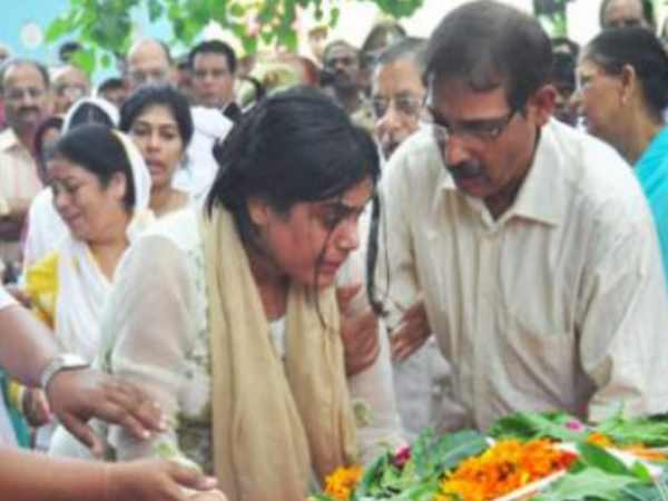 मेरा भाई बहुत सीधा है: नरेंद्र