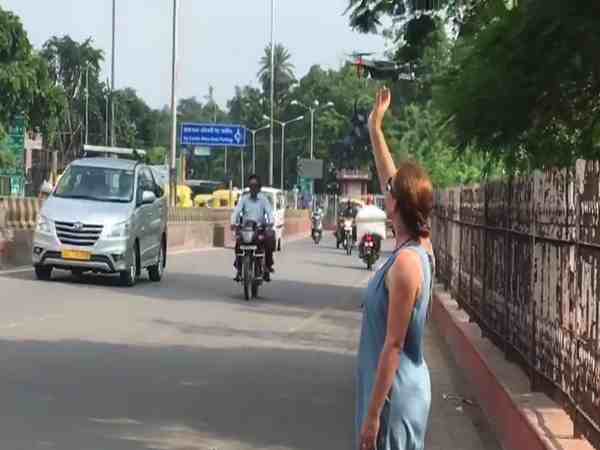 दो सालों में इतनी बार ताजमहल पर उड़ाया गया है ड्रोन दो सालों में इतनी बार ताजमहल पर उड़ाया गया है ड्रोन