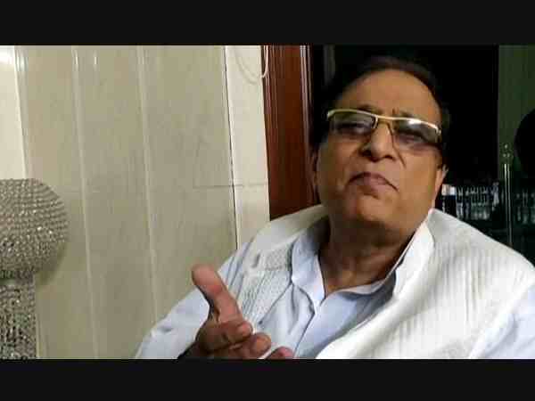 यूपी: योगी आदित्यनाथ पर आजम खान ने बोला हमला, कहा शर्म तुमको आती नहीं