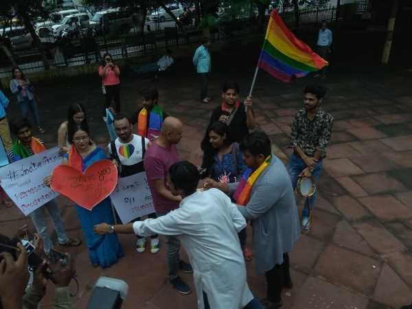 after the verdict of supreme court on article 377 LGBT people celebrated in lucknow 