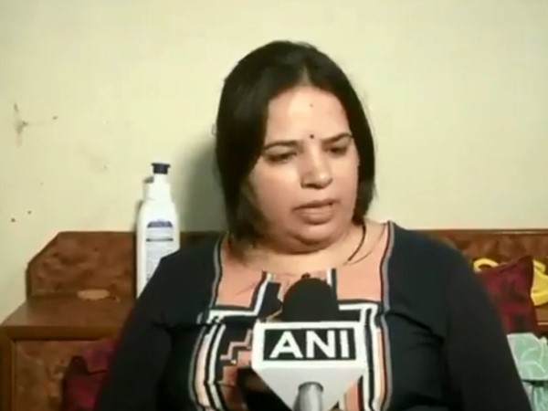 विवेक तिवारी की पत्नी कल्पना ने CBI जांच की मांग की