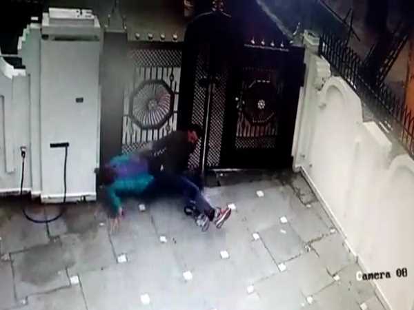 Husband beat her wife brutally video goes viral