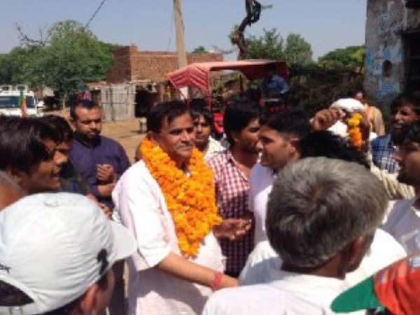 किसानों की आय दोगुनी करने पर धनखड़ ने कही ये बात किसानों की आय दोगुनी करने पर धनखड़ ने कही ये बात