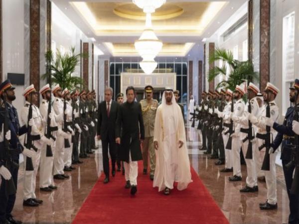 पाकिस्तान ने तीसरे देश को दिया निवेश का न्योता