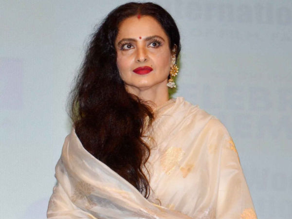 शूटिंग के बहाने रेखा के साथ गलत काम... शूटिंग के बहाने रेखा के साथ गलत काम...