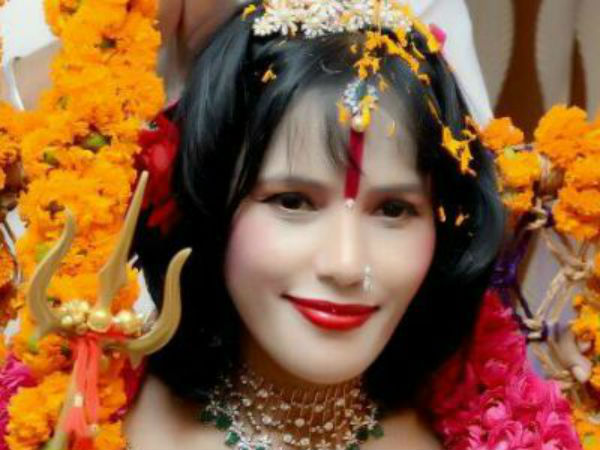 राधे मां एक बुरी महिला है: बिंद्रा 