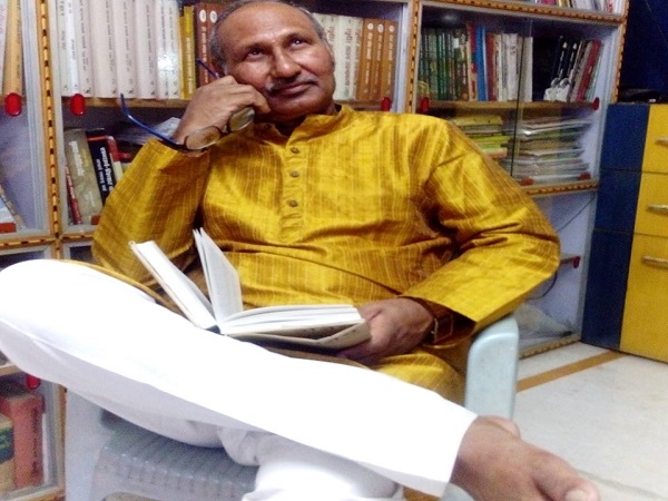 शांति की खोज के लिए जूली को मुक्‍त कर दिया 