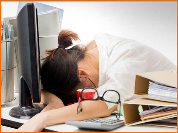 दोनों बहनों के खिलाफ कानूनी कार्रवाई दोनों बहनों के खिलाफ कानूनी कार्रवाई