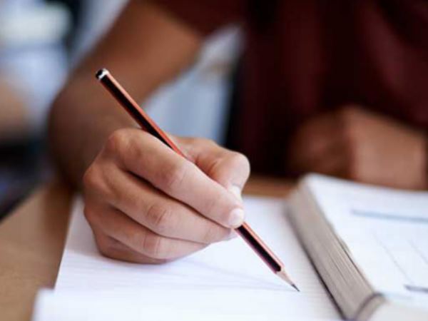 यूपी: शिक्षक बनने का ख्वाब देखने वालों के लिए खुशखबरी, इस दिन से शुरू होगी 69,000 शिक्षक भर्ती परीक्षा