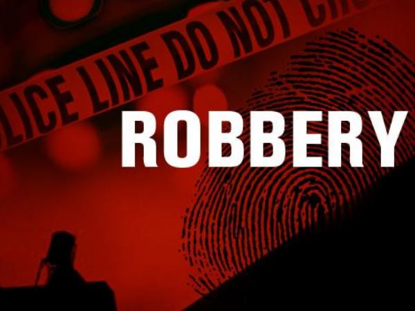 बेरोजगार लोगों को चोरी करने के लिए नौकरी पर रखा बेरोजगार लोगों को चोरी करने के लिए नौकरी पर रखा