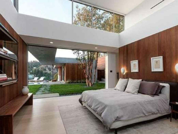  जहां किया था प्रपोज वहीं खरीदा विला