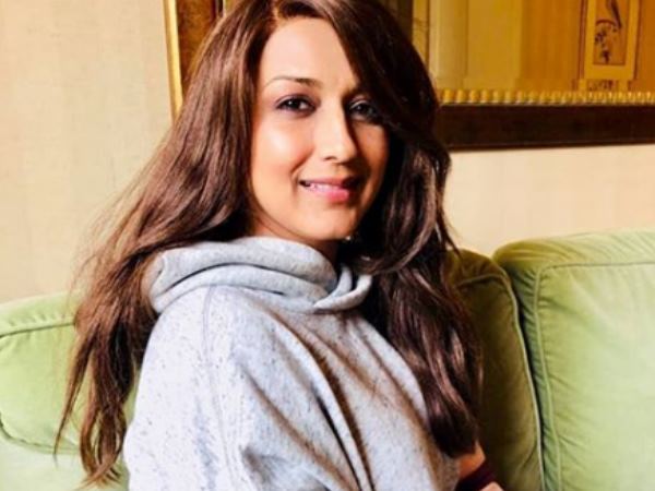 सोशल मीडिया के जरिये फैंस से रहती हैं कनेक्टेड