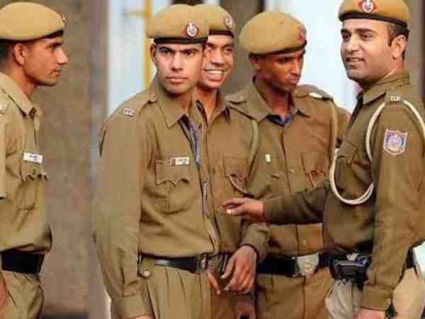 यूपी 97 हजार सिपाहियों की कमी 