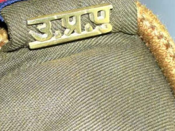 नहीं मिले माता-पिता तो भीड़ ने पुलिस को बुलाया
